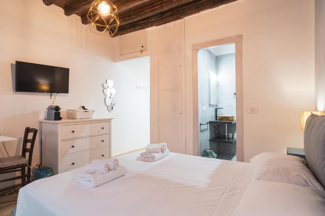 Heart Of Rome Apartment Bagian luar foto